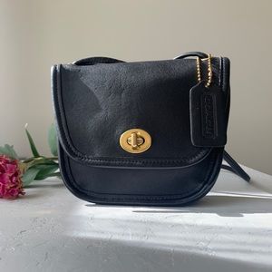 Vintage Coach Black Everett (9934) ♠️ Mini Crossbody Bag
